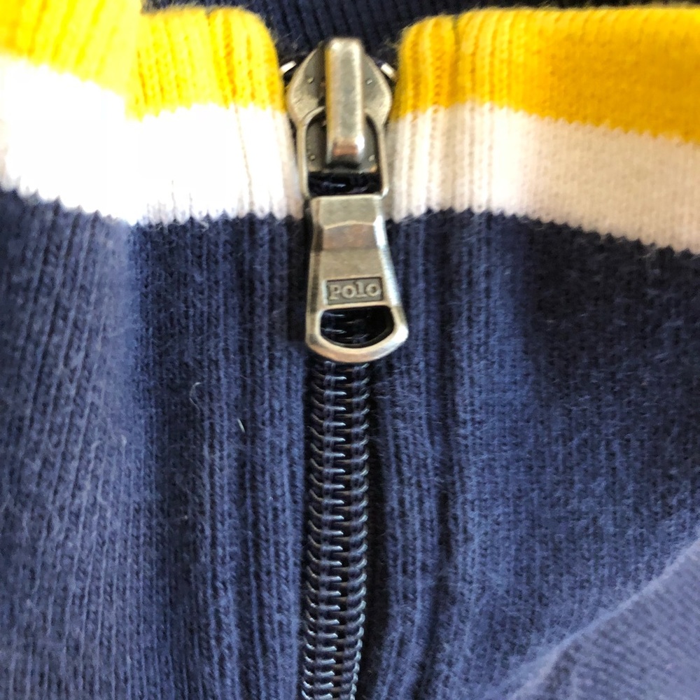 Vintage Ralph Lauren Polo Sweater. - Picture 4 of 5